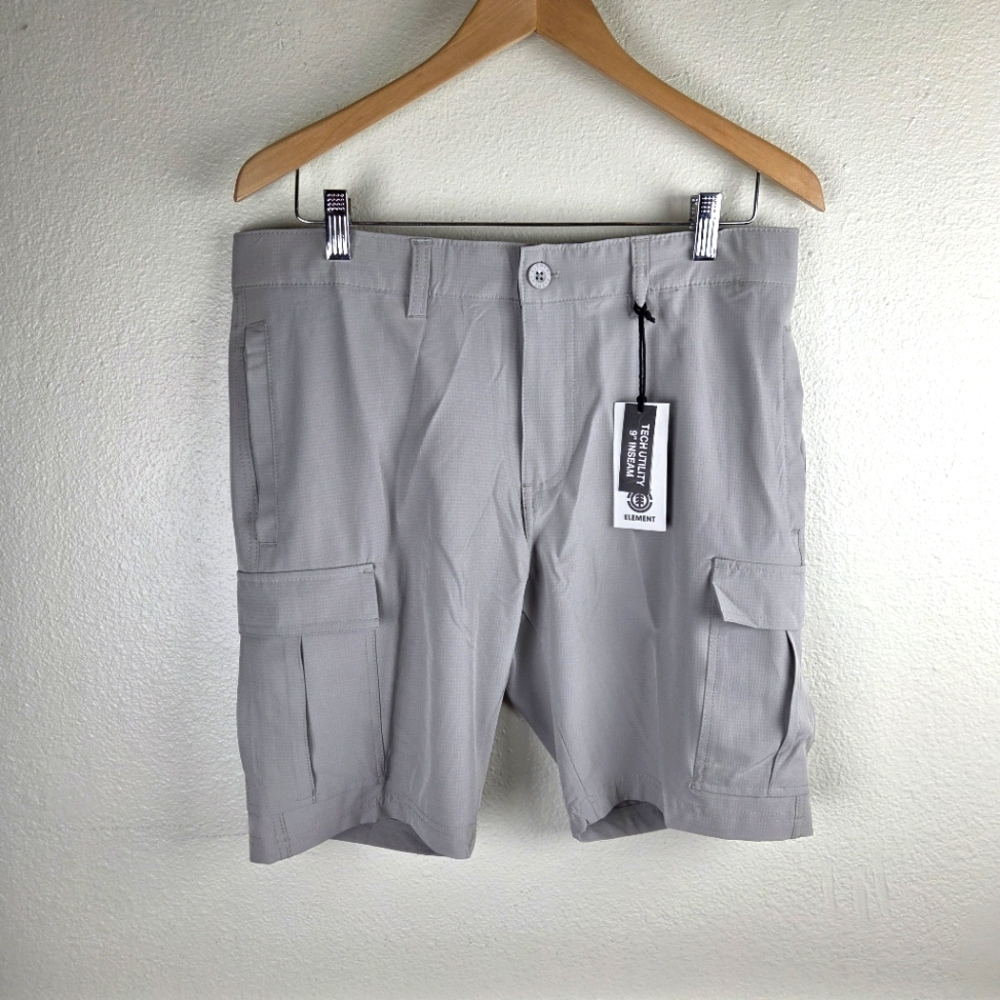 Men's NWT Element Skater Gray Cargo Tech Utility Shorts Size 32